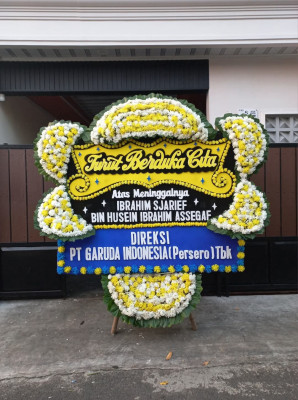 Papan Bunga Duka di Pintu Rime Gayo